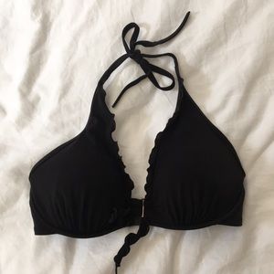 black Victoria’s Secret bikini top